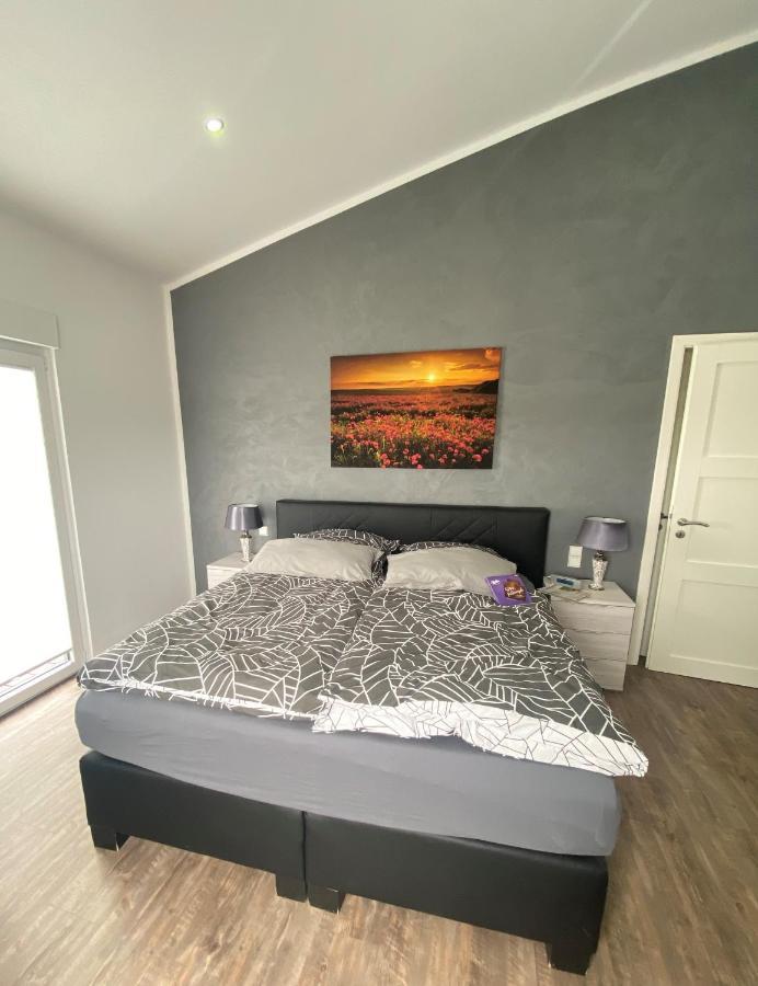Ferienwohnung Ankerplatz Emden Dış mekan fotoğraf