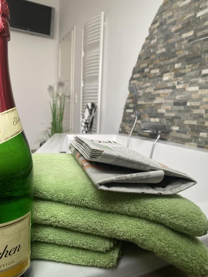 Ferienwohnung Ankerplatz Emden Dış mekan fotoğraf